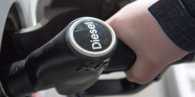 Betiltotta a gázolaj exportját Oroszország az ukrán dróncsapások okozta üzemanyaghiány miatt