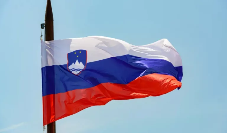 Szlovénia 50 millió dollárral támogatja amerikai fegyverek beszerzését Ukrajna számára