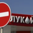 Amerikai kézbe kerülnek a Lukoil külföldi eszközei