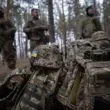 Elveszíthetik a katonai mentességet az ukrán védett dolgozók a szigorítások miatt