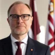 Belebukott a lett védelmi miniszter az ország területén lezuhanó ukrán drónokba