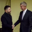 Zelenszkij és a cseh kormányfő Jerevánban egyeztetett az uniós csatlakozásról