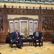 A Putyinnal való tárgyalása után Lukasenka Kínába repült Hszi Csin-pinghez