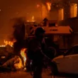 Orosz rakétacsapás érte Kijevet, miközben ukrán drónok egy szaratovi olajfinomítót támadtak